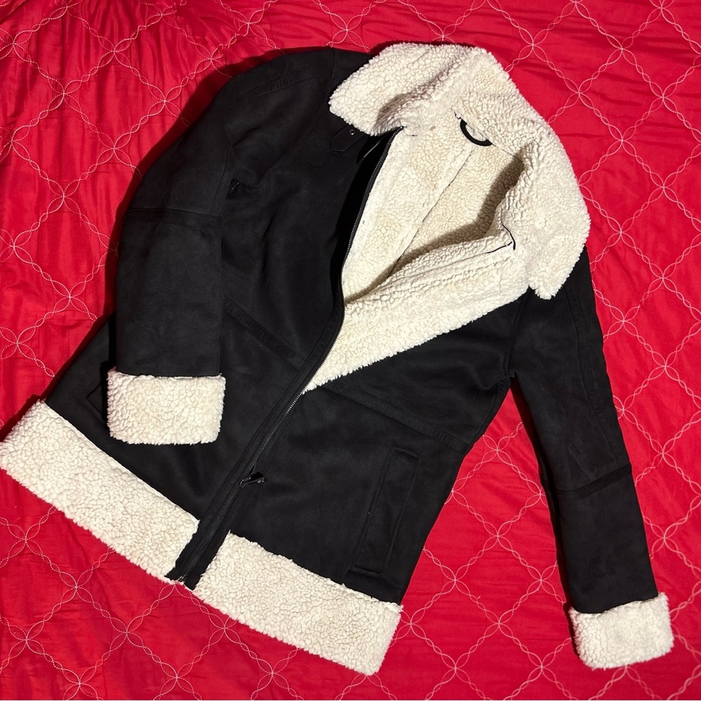 Women's Black and Cream Shearling Jacket